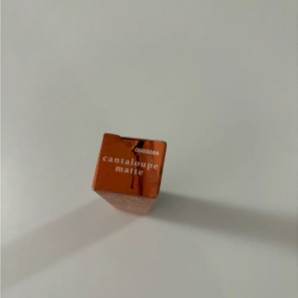 NWT Julep Eyeshadow 101 Crème to Powder Eyeshadow Stick in Cantaloupe Matte